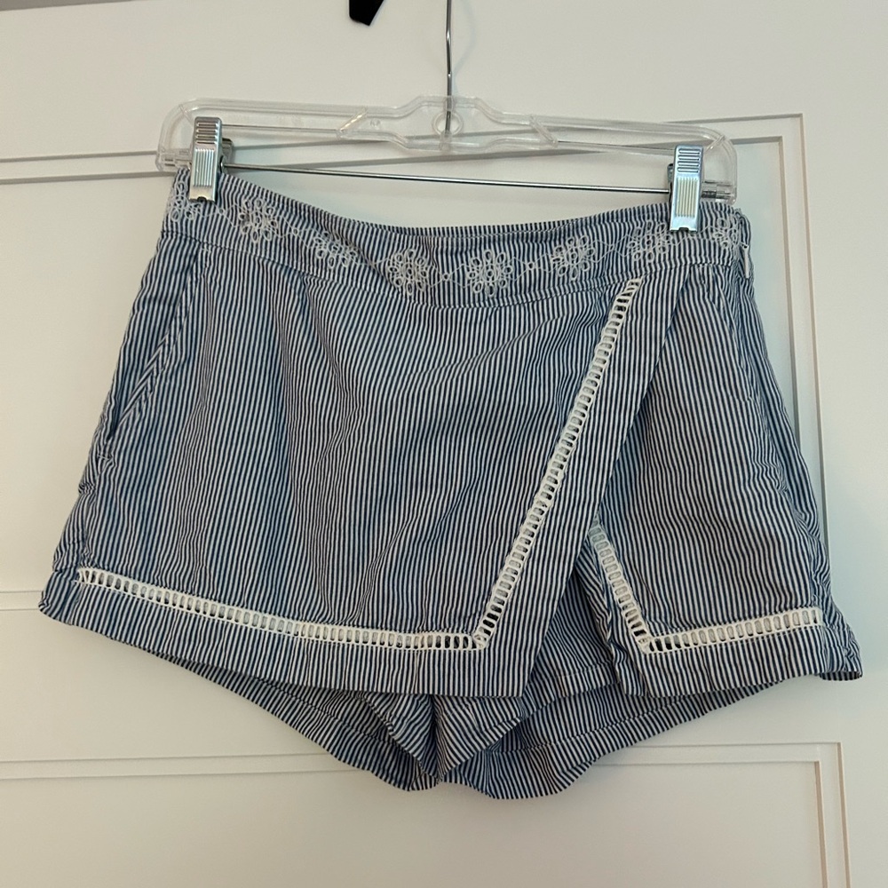 Vineyard Vines, Blue and White Striped, Skort